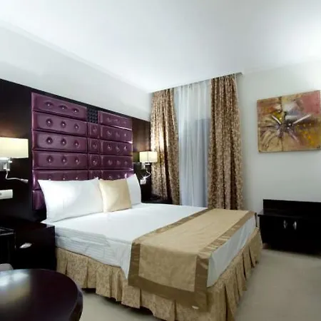 Moon Dreams - Adults Recommended ホテル