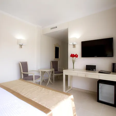 Moon Dreams - Adults Recommended トレモリノス