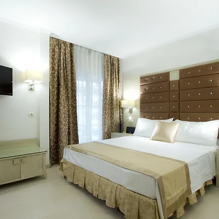 Moon Dreams - Adults Recommended 4* トレモリノス