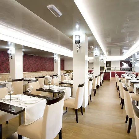 ホテル Moon Dreams - Adults Recommended 4*