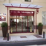 Hotel Moon Dreams - Adults Recommended