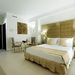 Hotel Moon Dreams - Adults Recommended 4*