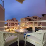 Moon Dreams - Adults Recommended Hotel