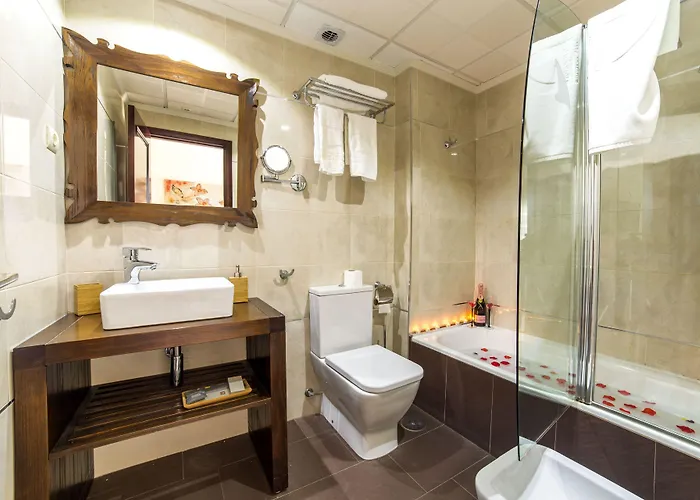 Moon Dreams - Adults Recommended 4*