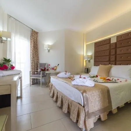 Moon Dreams - Adults Recommended Hotel 4*