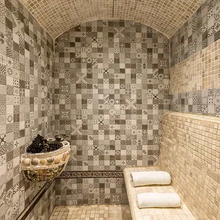 Moon Dreams - Adults Recommended 4*