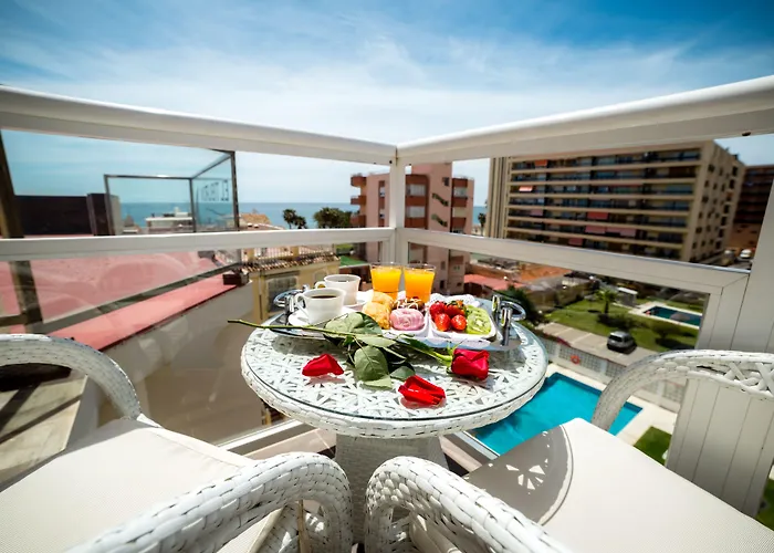 Moon Dreams - Adults Recommended 4*