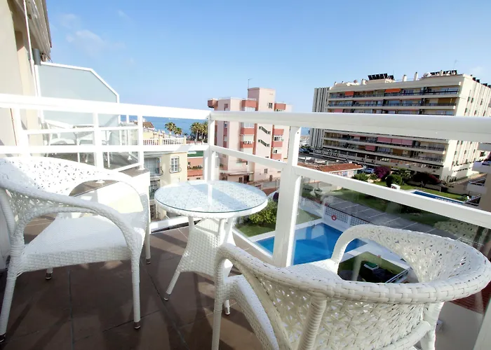 Hotel Moon Dreams - Adults Recommended 4*