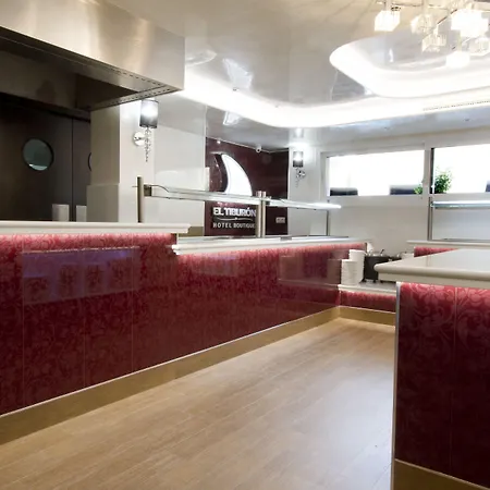 Moon Dreams - Adults Recommended 4* Торремолинос