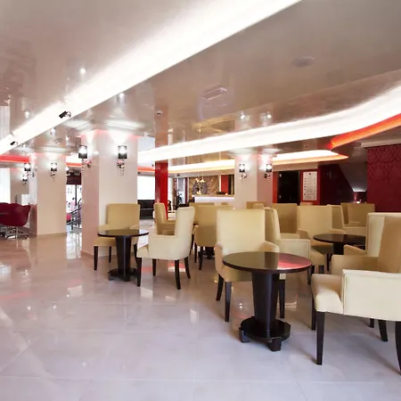 Moon Dreams - Adults Recommended Отель