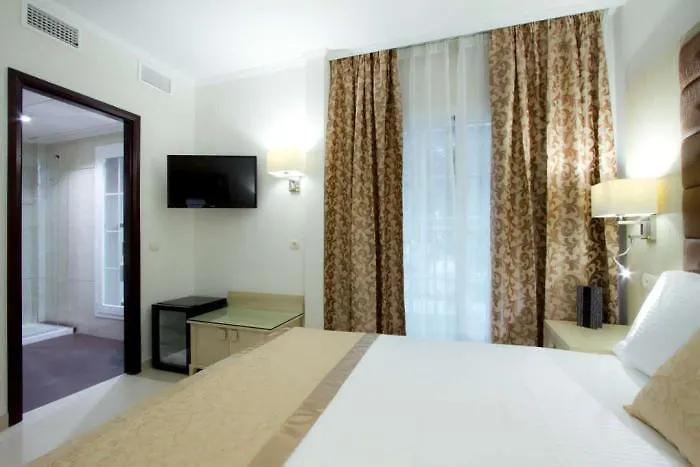 Moon Dreams - Adults Recommended Torremolinos