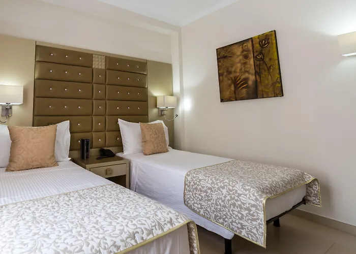 Moon Dreams - Adults Recommended 4*